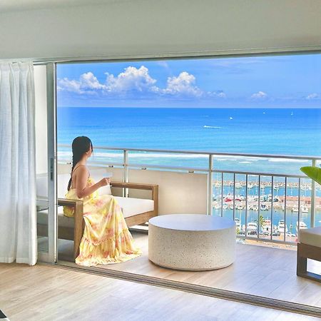Panoramic Oceanview Resort - Full Kitchen In Each Room, 2 Swimming Pools, Onsite Restaurants, Fireworks Every Friday Honolulu Exteriér fotografie
