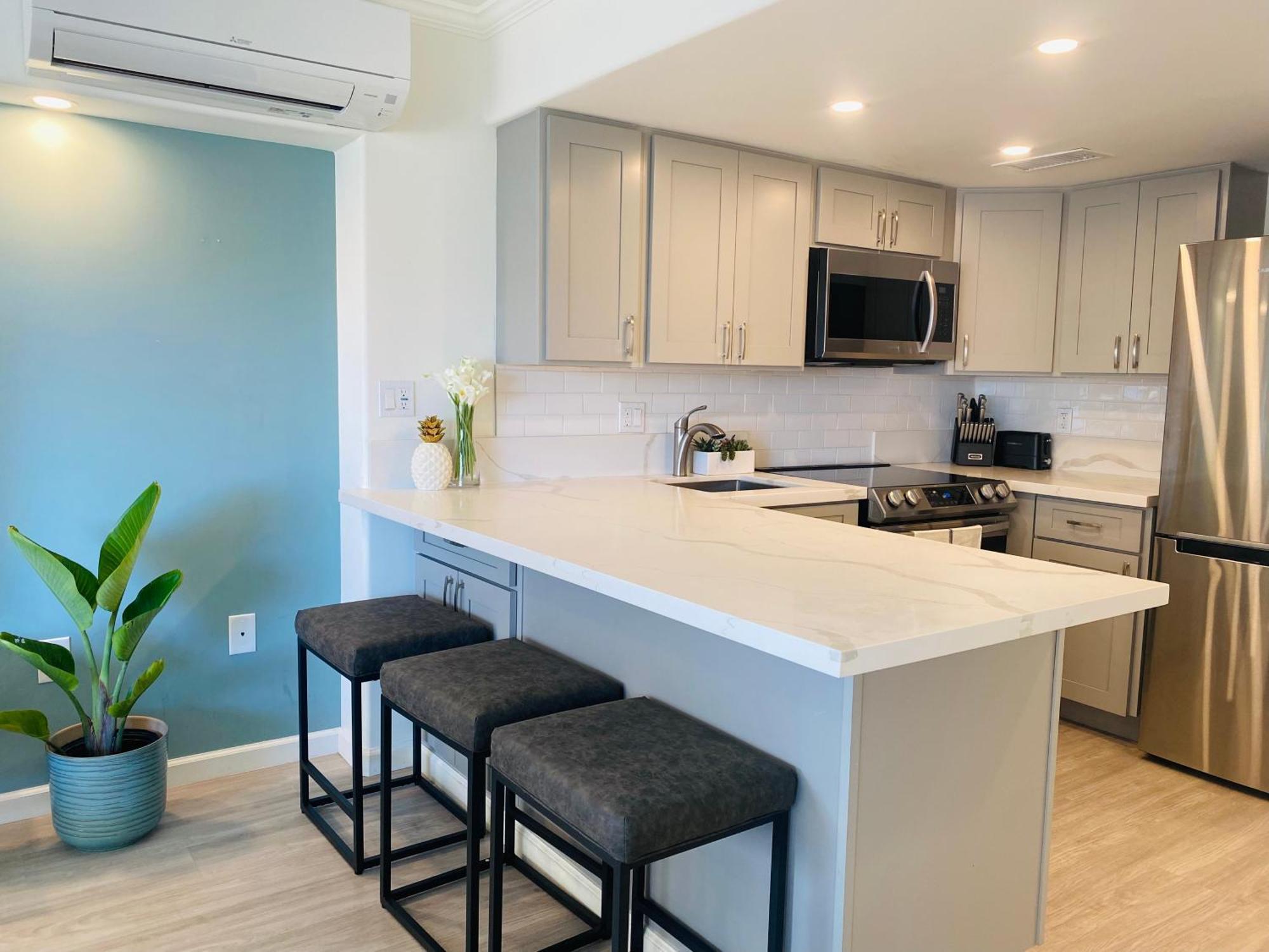 Panoramic Oceanview Resort - Full Kitchen In Each Room, 2 Swimming Pools, Onsite Restaurants, Fireworks Every Friday Honolulu Exteriér fotografie