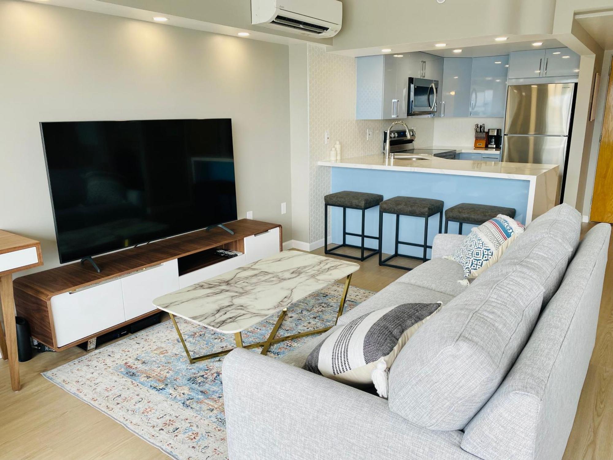 Panoramic Oceanview Resort - Full Kitchen In Each Room, 2 Swimming Pools, Onsite Restaurants, Fireworks Every Friday Honolulu Exteriér fotografie