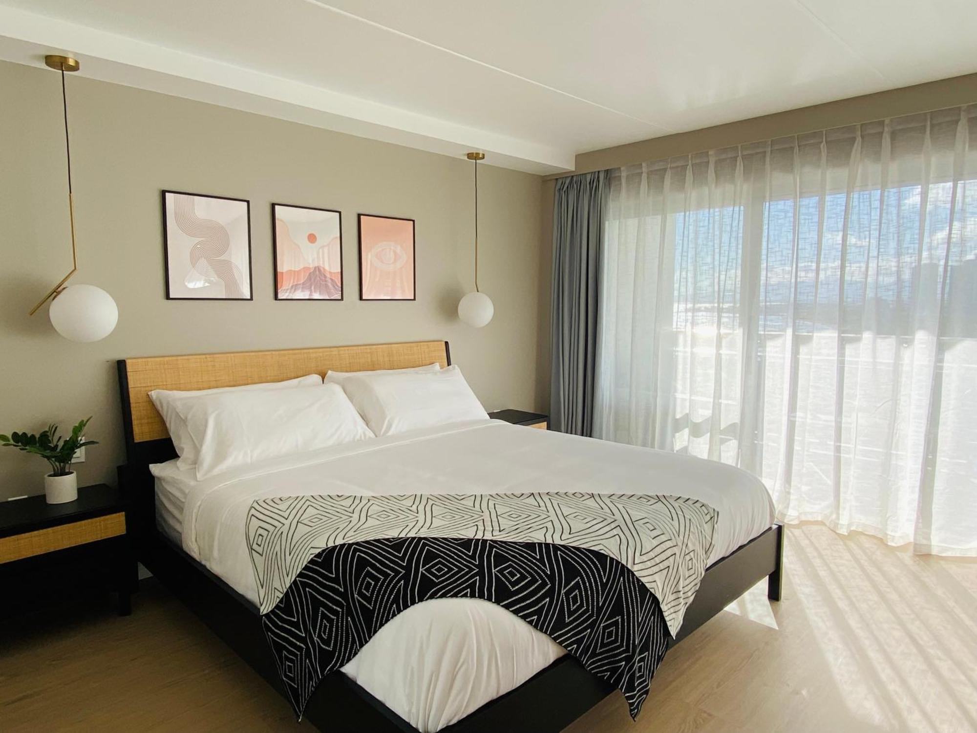 Panoramic Oceanview Resort - Full Kitchen In Each Room, 2 Swimming Pools, Onsite Restaurants, Fireworks Every Friday Honolulu Exteriér fotografie