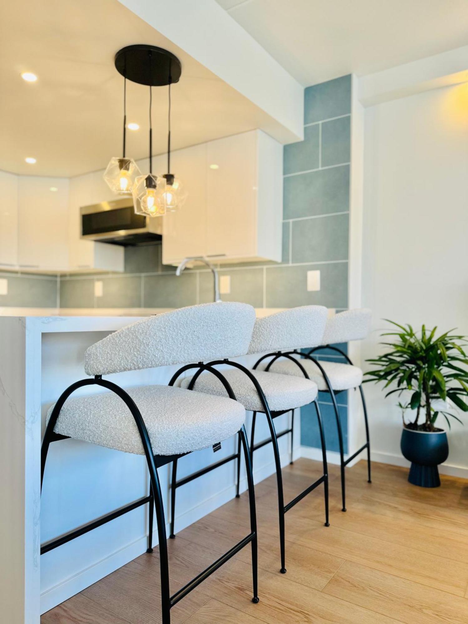 Panoramic Oceanview Resort - Full Kitchen In Each Room, 2 Swimming Pools, Onsite Restaurants, Fireworks Every Friday Honolulu Exteriér fotografie